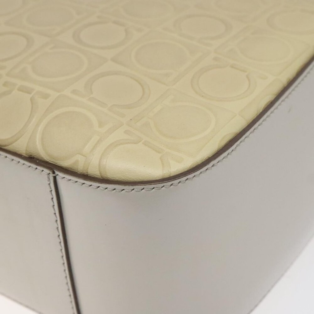 Authentic Salvatore Ferragamo Shoulder Bag Leather Beige - Picture 6 of 16